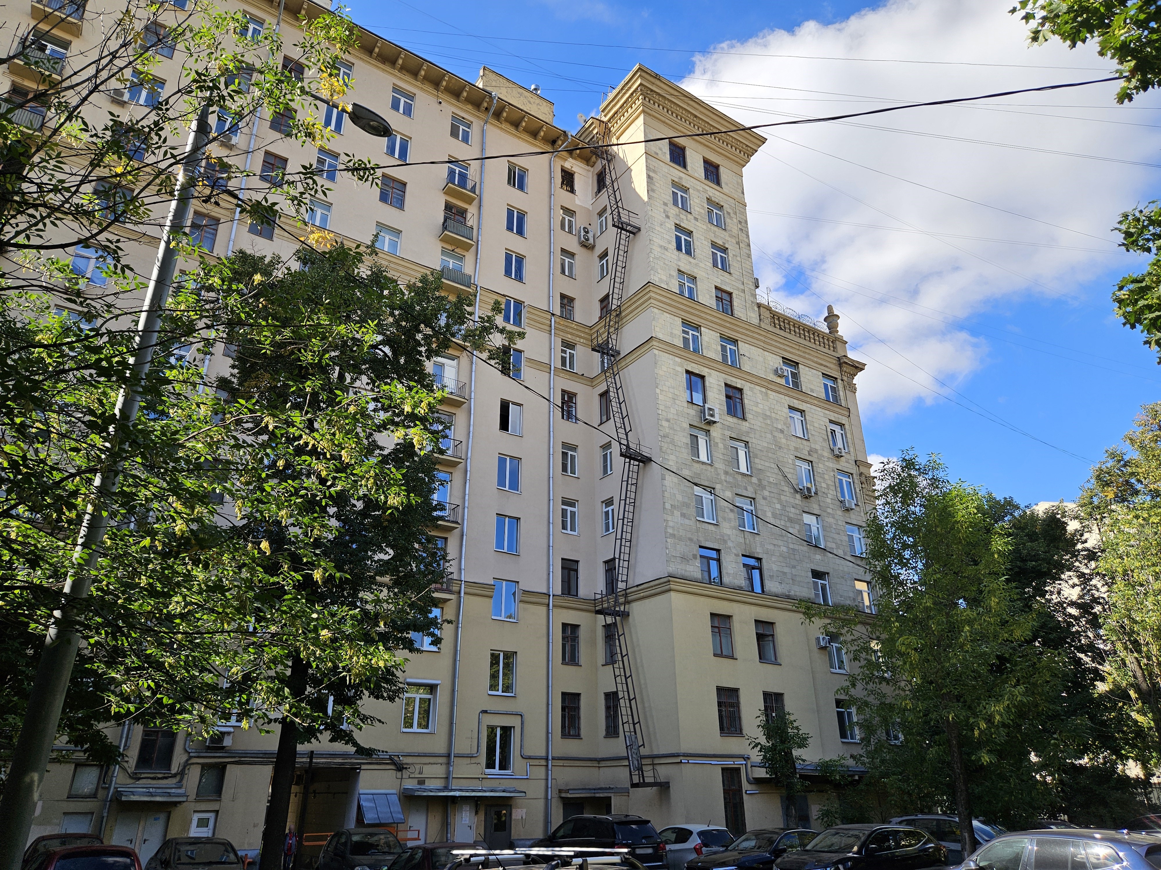 ГП16966633.Нежилое помещение.Общий фасад здания_4.jpg