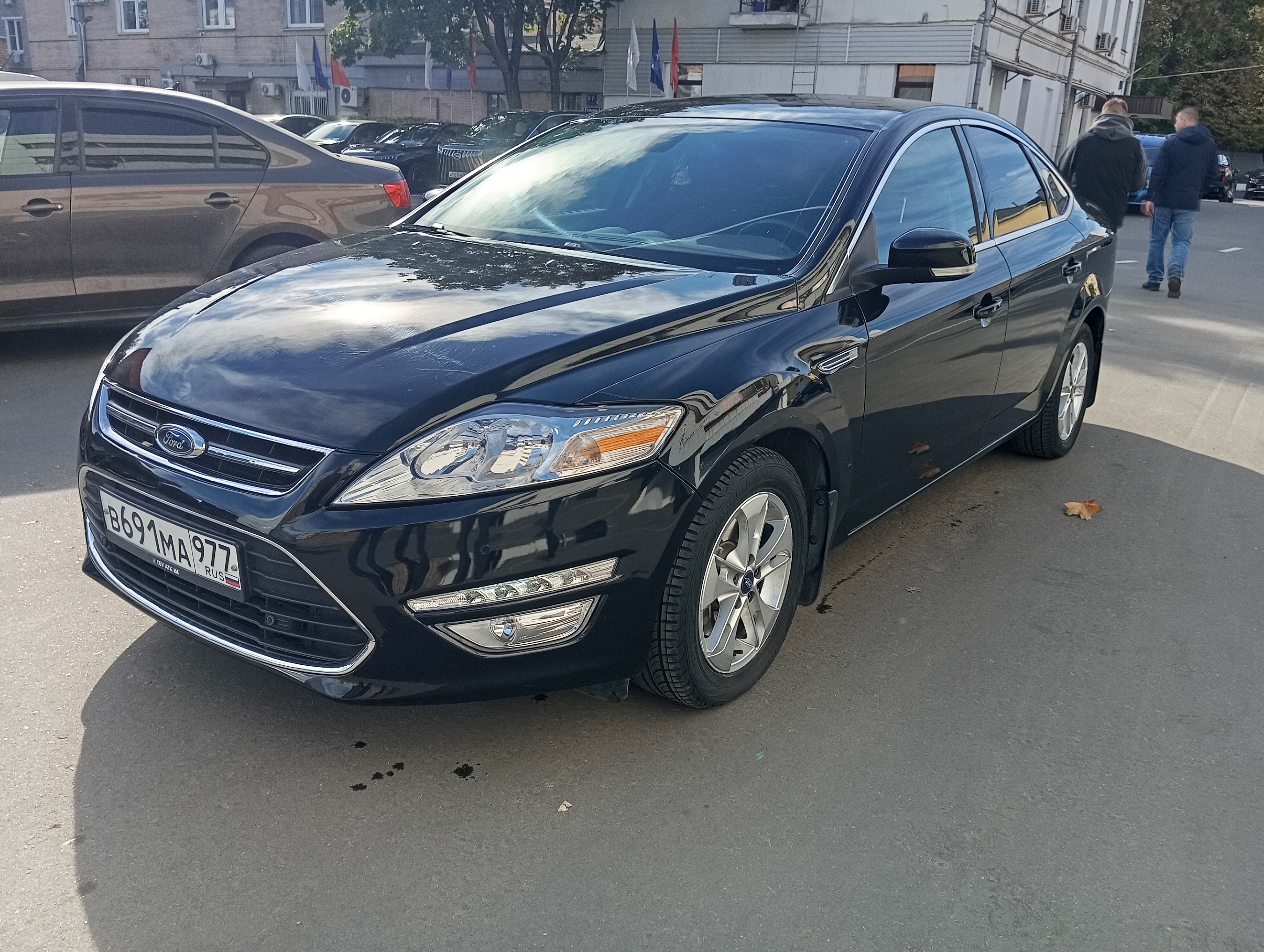 ГП16963932.Транспортное средство.Общий вид транспорта с левого бока (угловой ракурс спереди).jpg