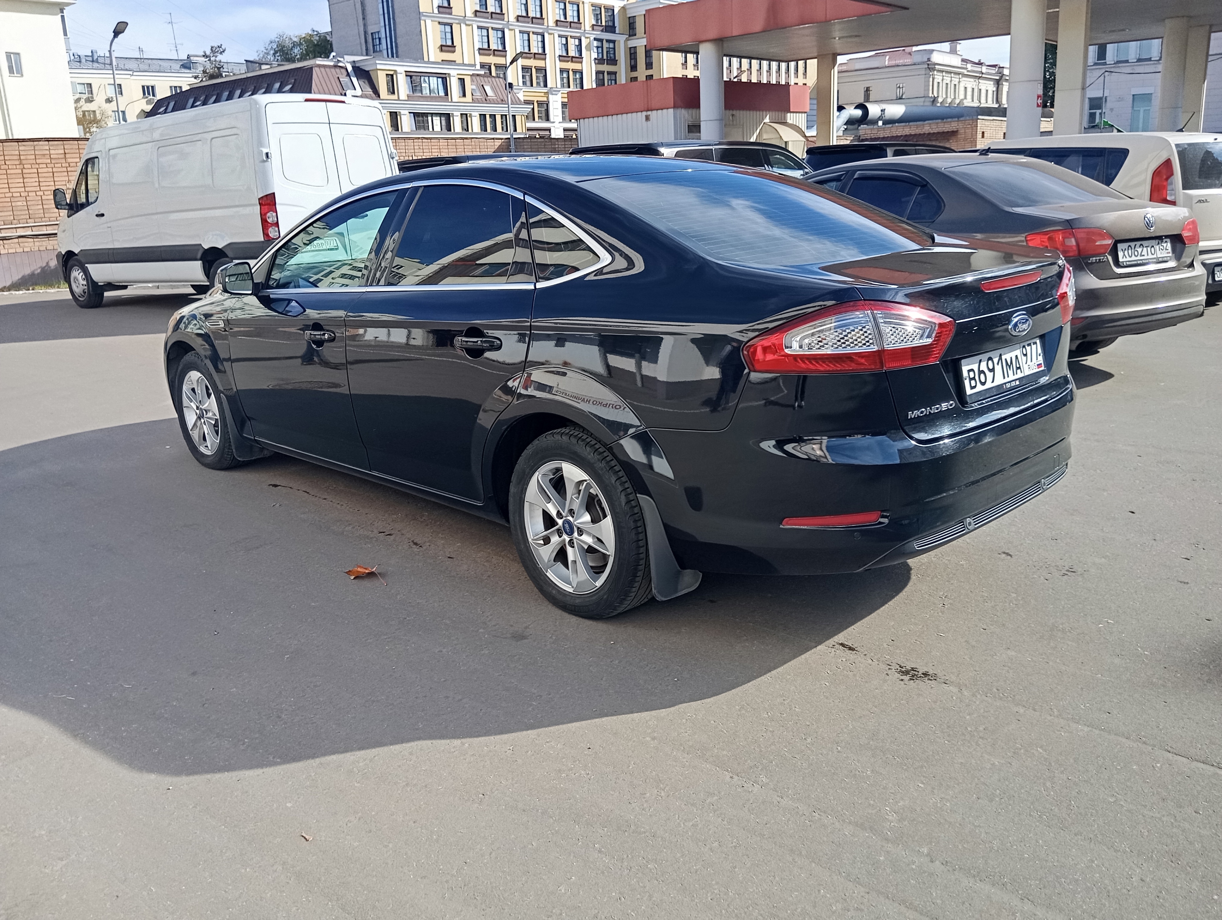 ГП16963932.Транспортное средство.Общий вид транспорта с левого бока (угловой ракурс сзади).jpg