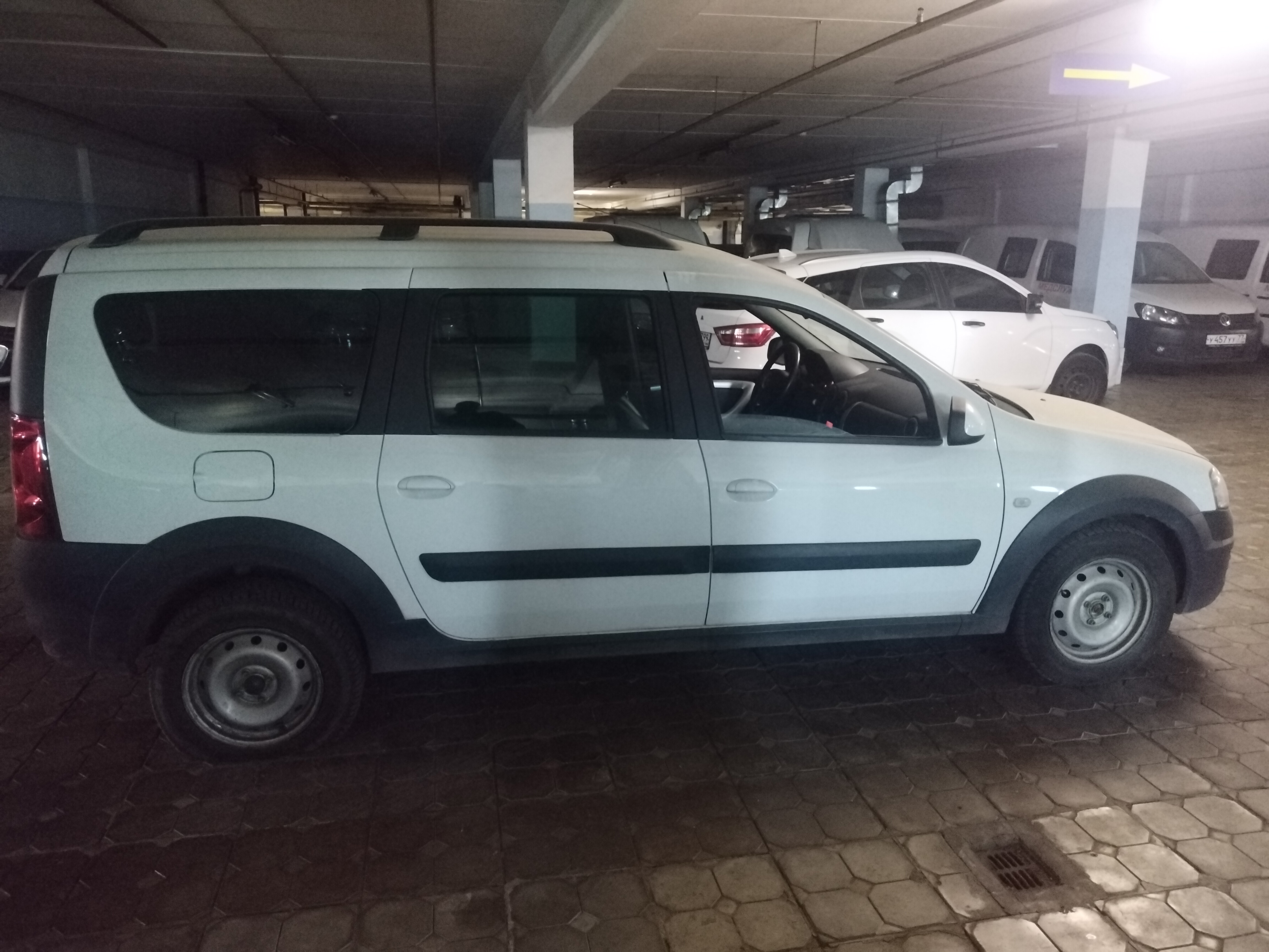 ГП16966714.Транспортное средство.Общий вид транспорта с правого бока (прямой ракурс).jpg