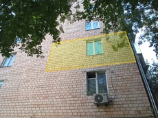 ГП16966598.Квартира.Фасад здания с выделенными окнами реализуемого объекта_2.jpg