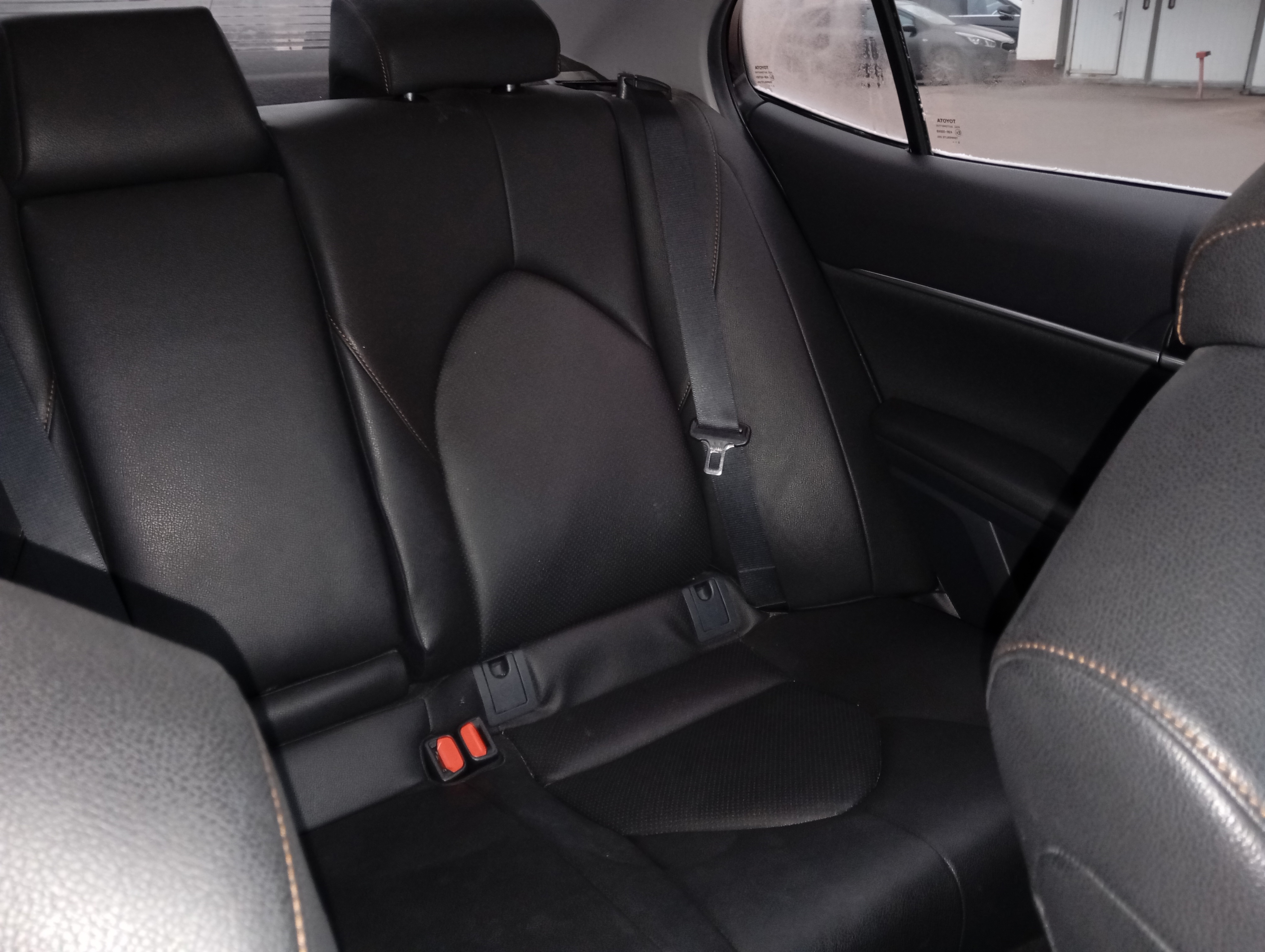 ГП16944695.Транспортное средство.Вид салона со стороны пассажира переднего ряда.jpg