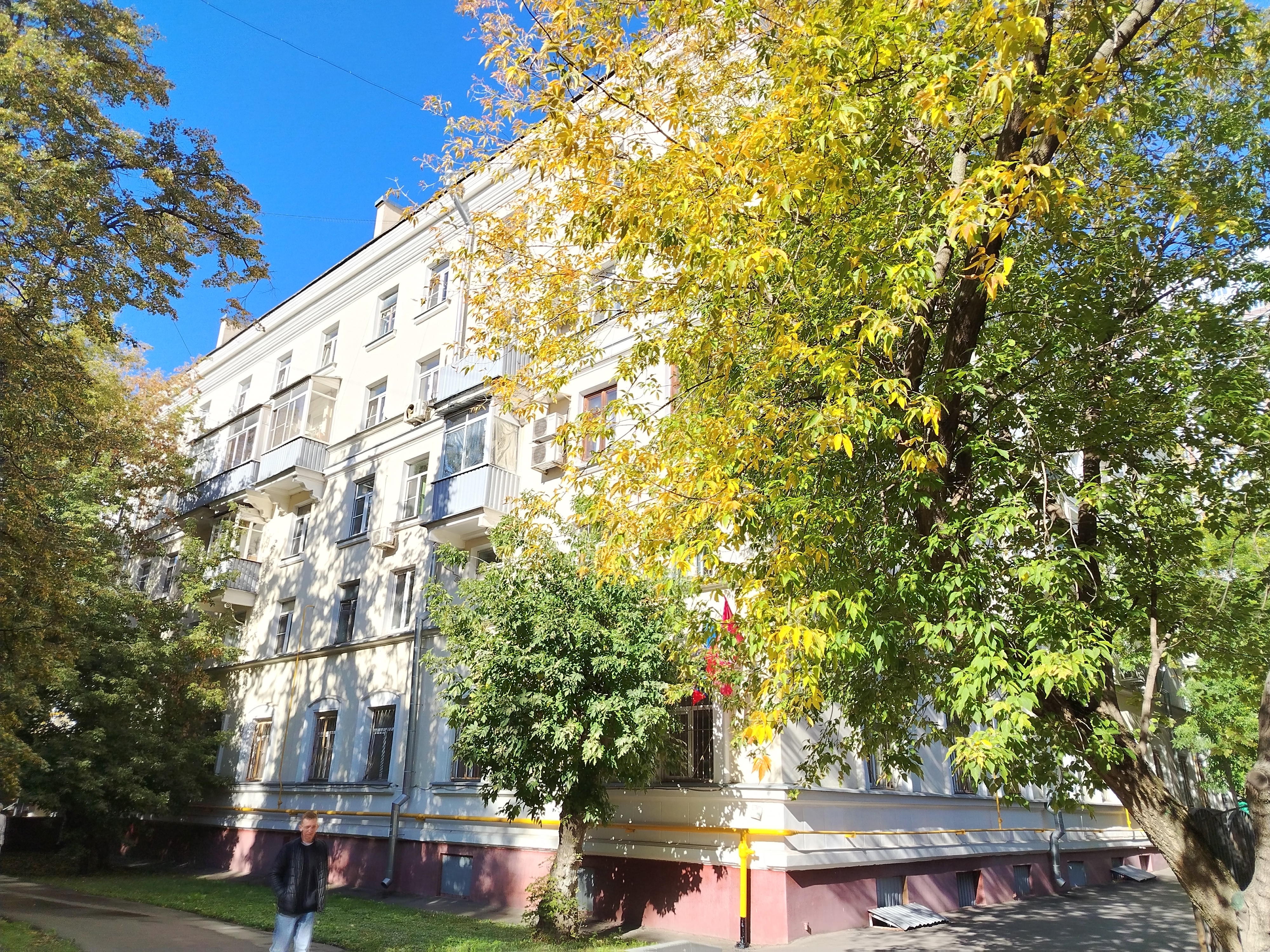 ГП16971839.Нежилое помещение.Общий фасад здания_2.jpg