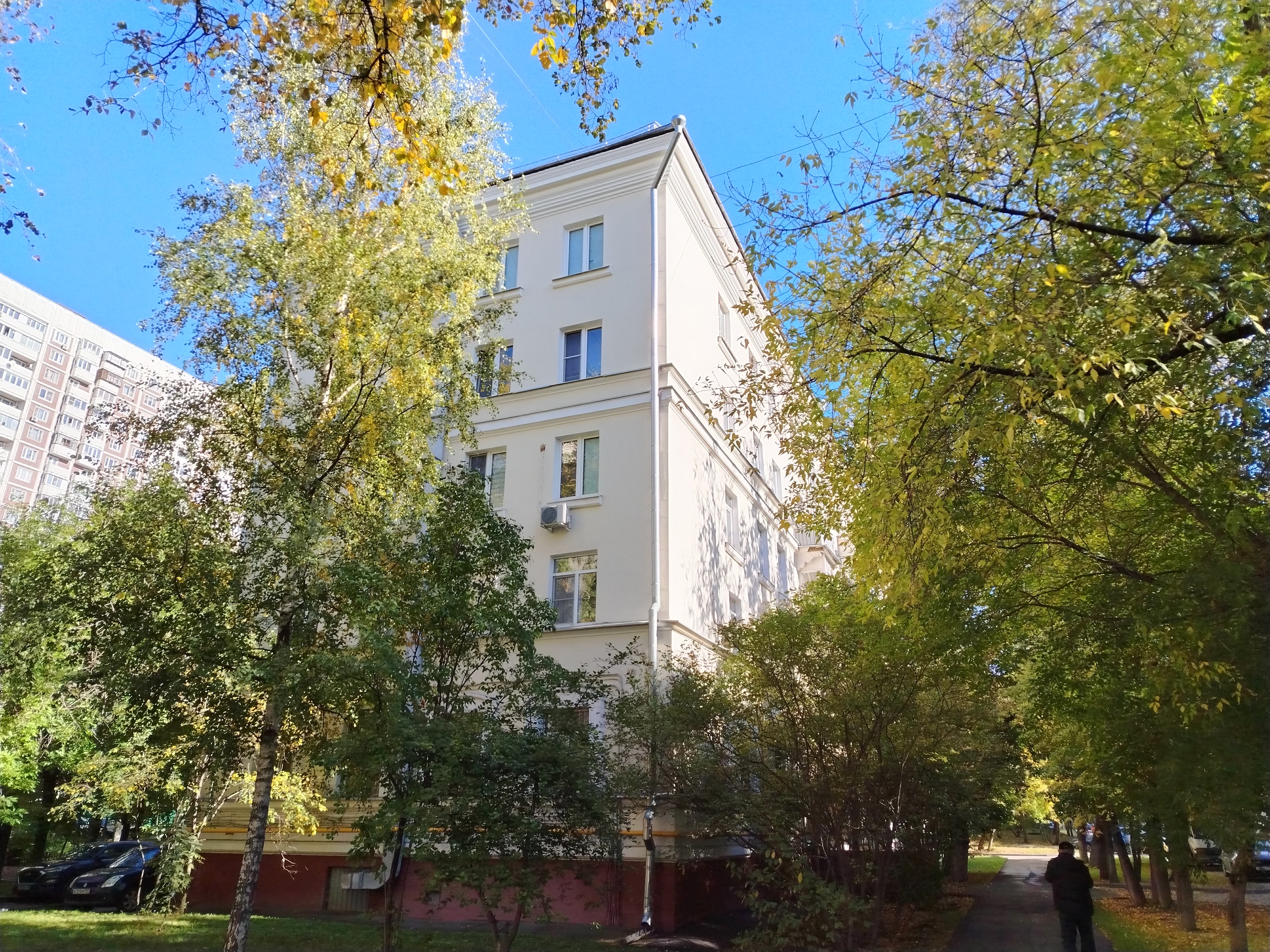 ГП16971839.Нежилое помещение.Общий фасад здания_5.jpg