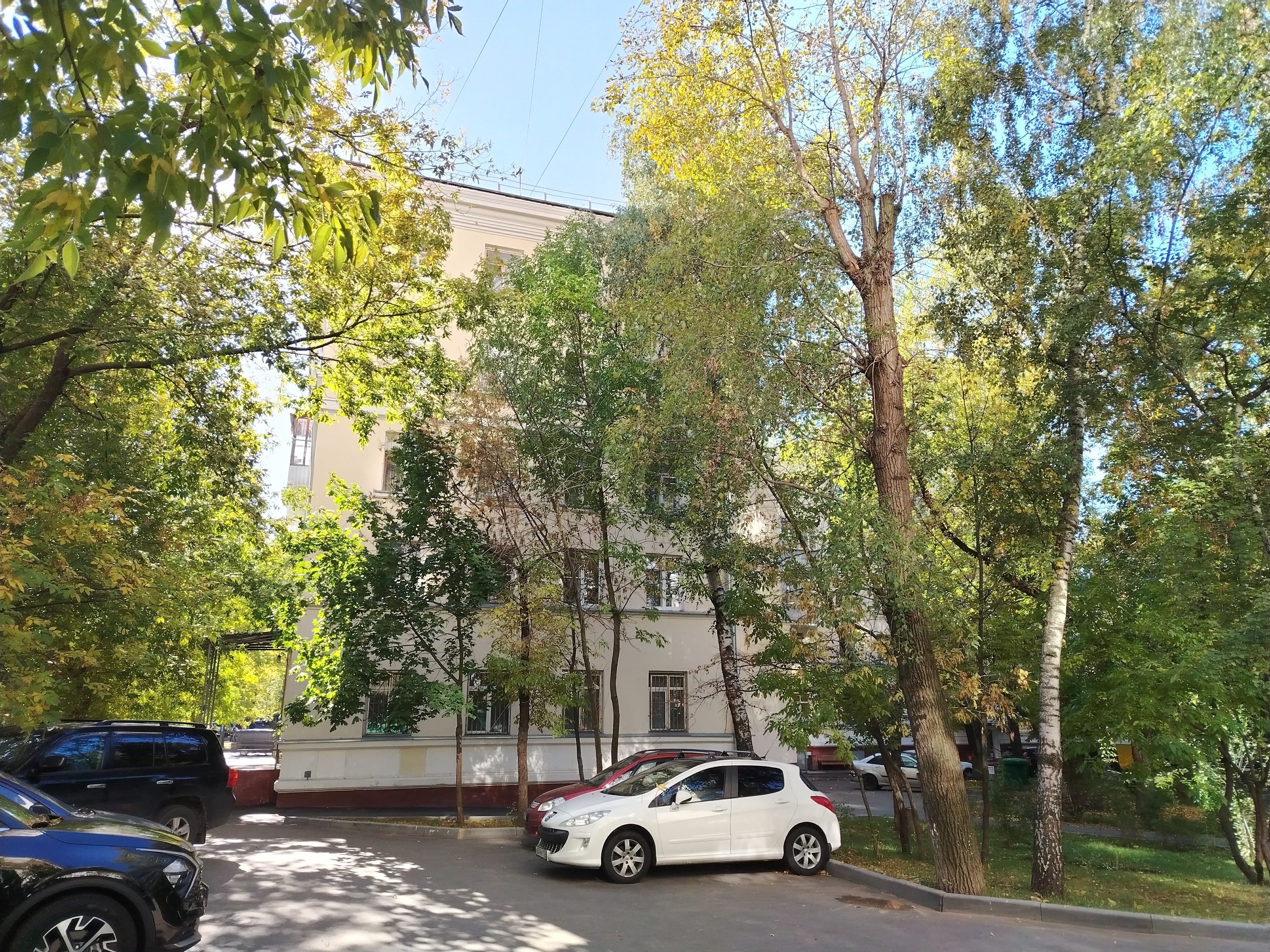 ГП16971839.Нежилое помещение.Общий фасад здания_3.jpg