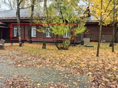 ГП16965570.Нежилое помещение.Фасад здания с выделенными окнами реализуемого объекта.jpeg