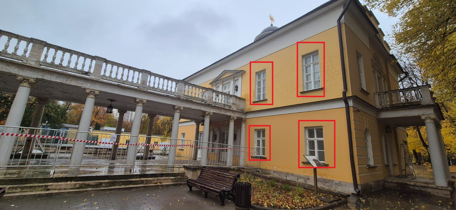 ГП16965519.Нежилое помещение.Фасад здания с выделенными окнами реализуемого объекта_4.jpeg