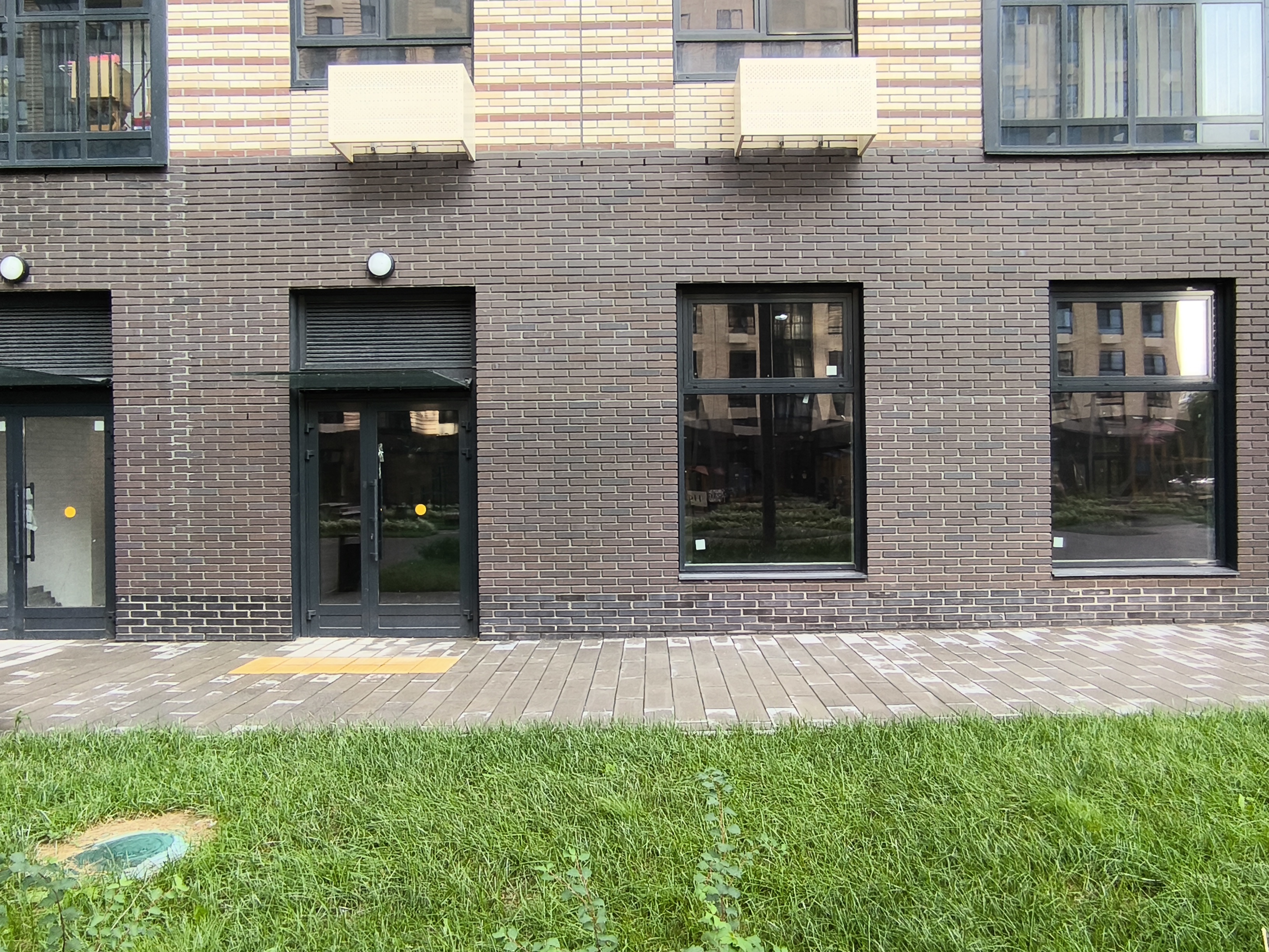 ГП16969671.Нежилое помещение.Входная группа объекта.jpg