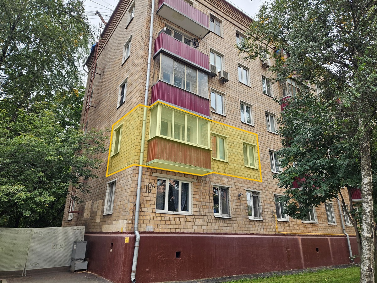 ГП16965939.Квартира.Фасад здания с выделенными окнами реализуемого объекта.jpg