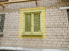 ГП16967601.Квартира.Фасад здания с выделенными окнами реализуемого объекта.png