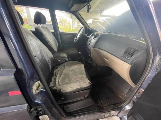 ГП16975867.Транспортное средство.Вид салона со стороны пассажира переднего ряда.jpg