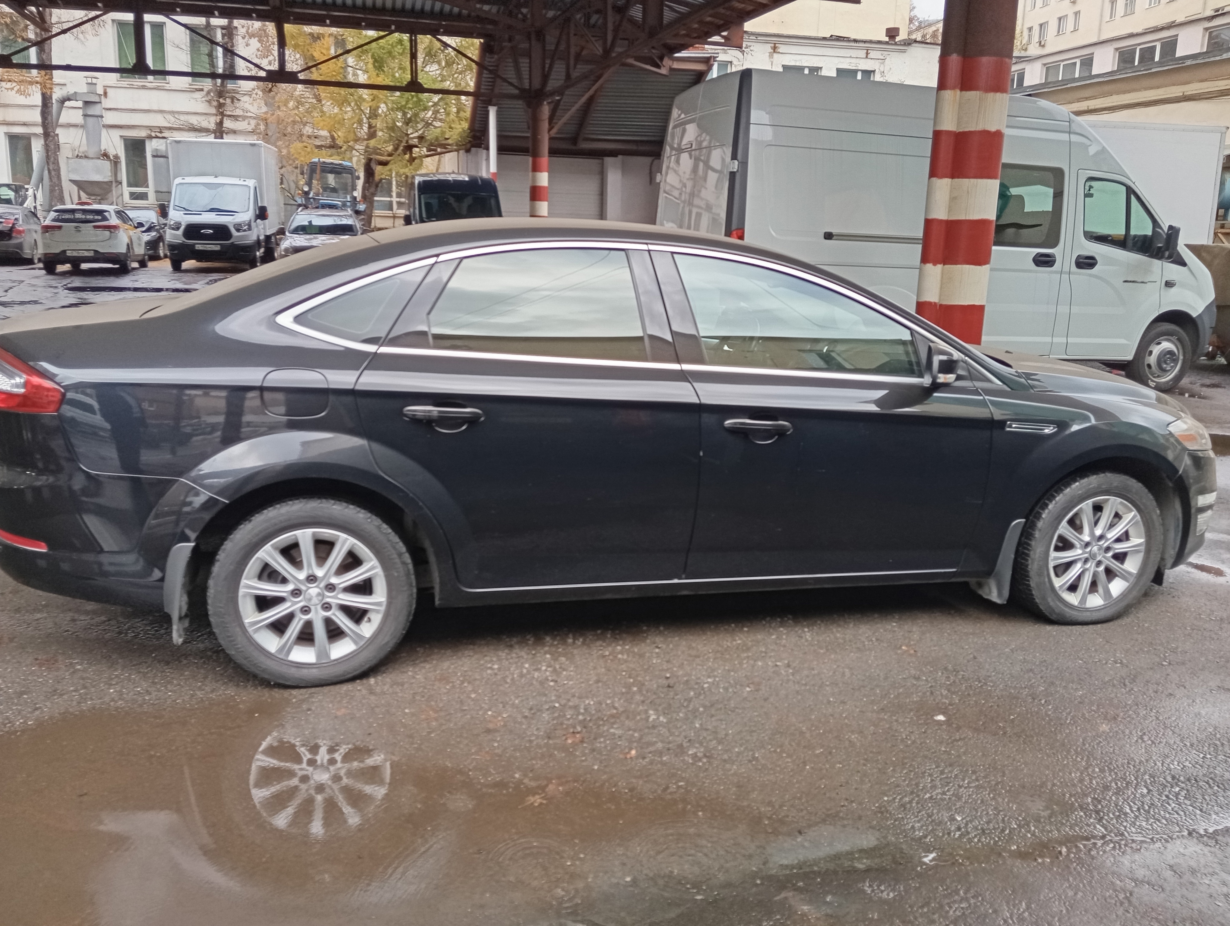 ГП16963951.Транспортное средство.Общий вид транспорта с правого бока (прямой ракурс).jpg