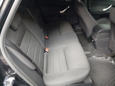 ГП16963951.Транспортное средство.Вид салона с правой стороны пассажирского ряда.jpg