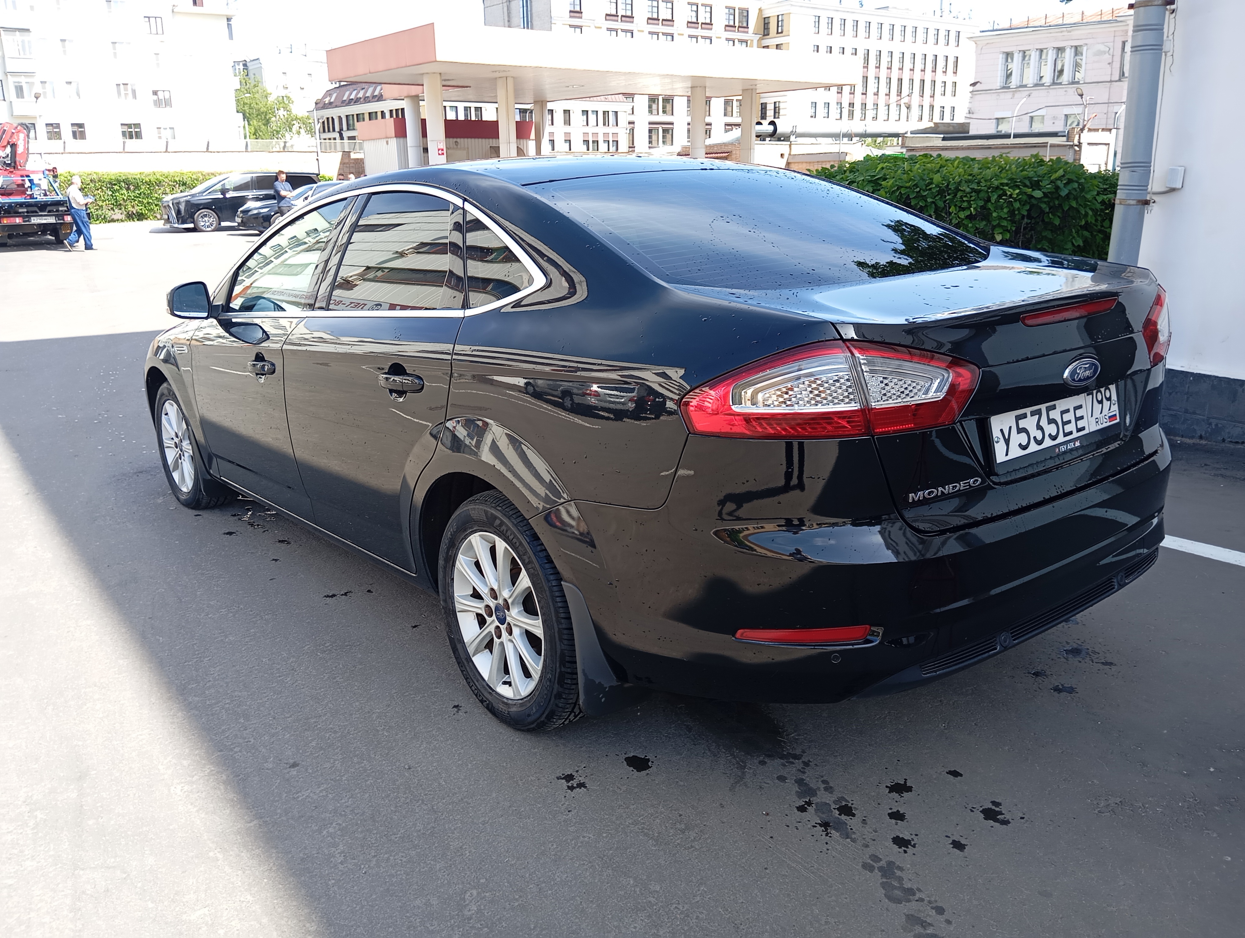 ГП16963936.Транспортное средство.Общий вид транспорта с левого бока (угловой ракурс сзади).jpg