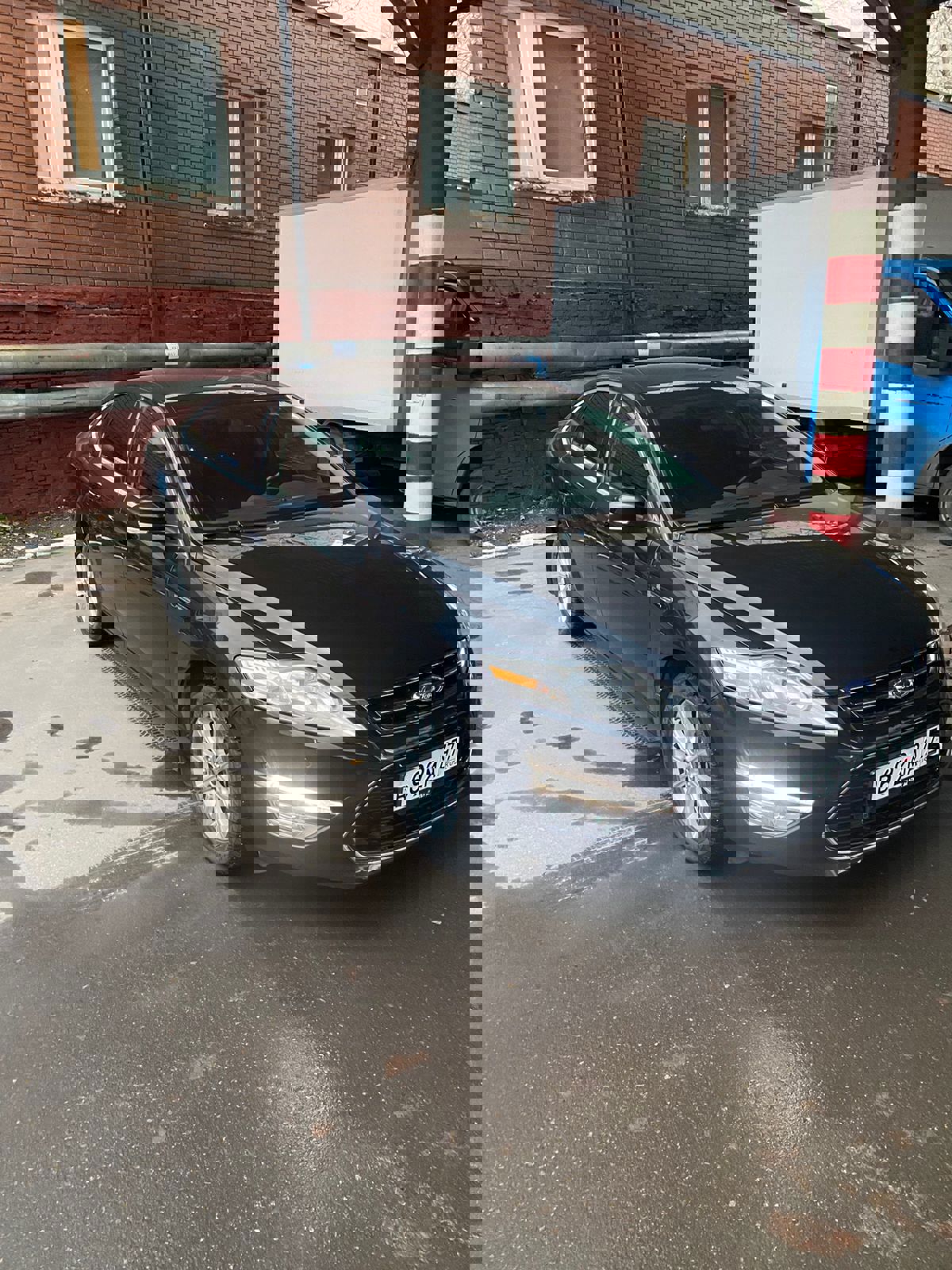 ГП16963937.Транспортное средство.Общий вид транспорта с правого бока (угловой ракурс спереди).jpg