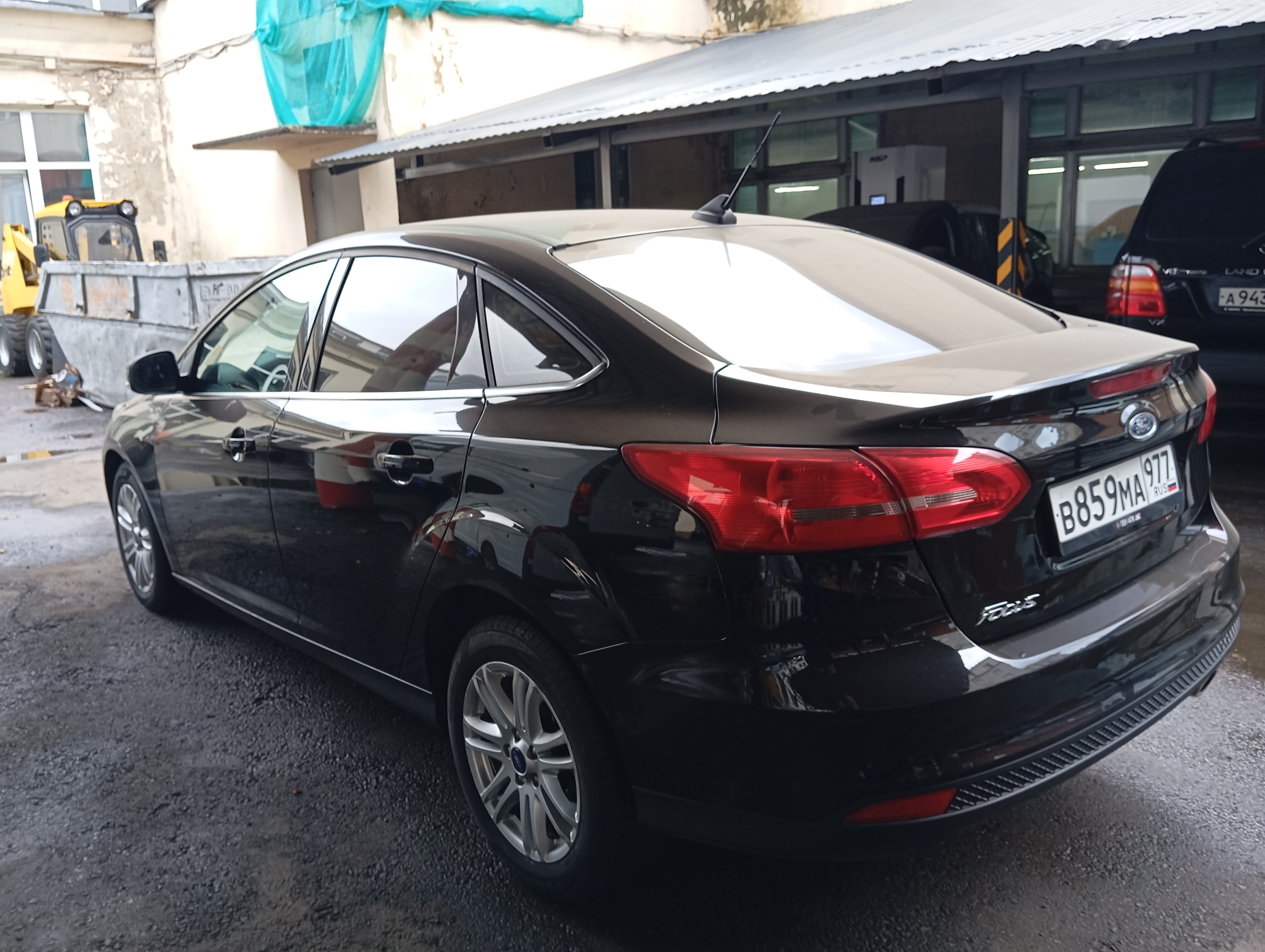 ГП16963925.Транспортное средство.Общий вид транспорта с левого бока (угловой ракурс сзади).jpg