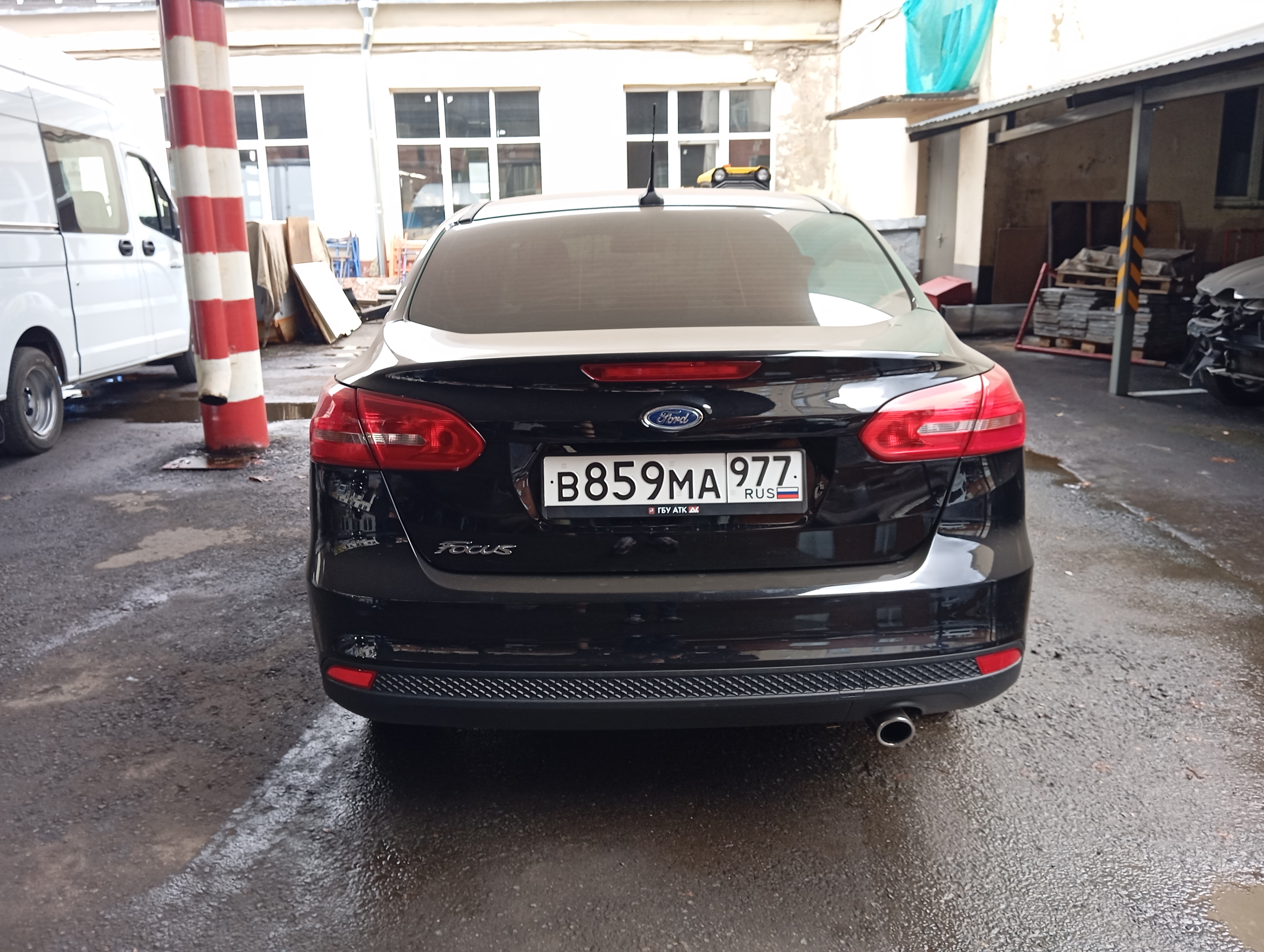 ГП16963925.Транспортное средство.Общий вид транспорта сзади (прямой ракурс).jpg