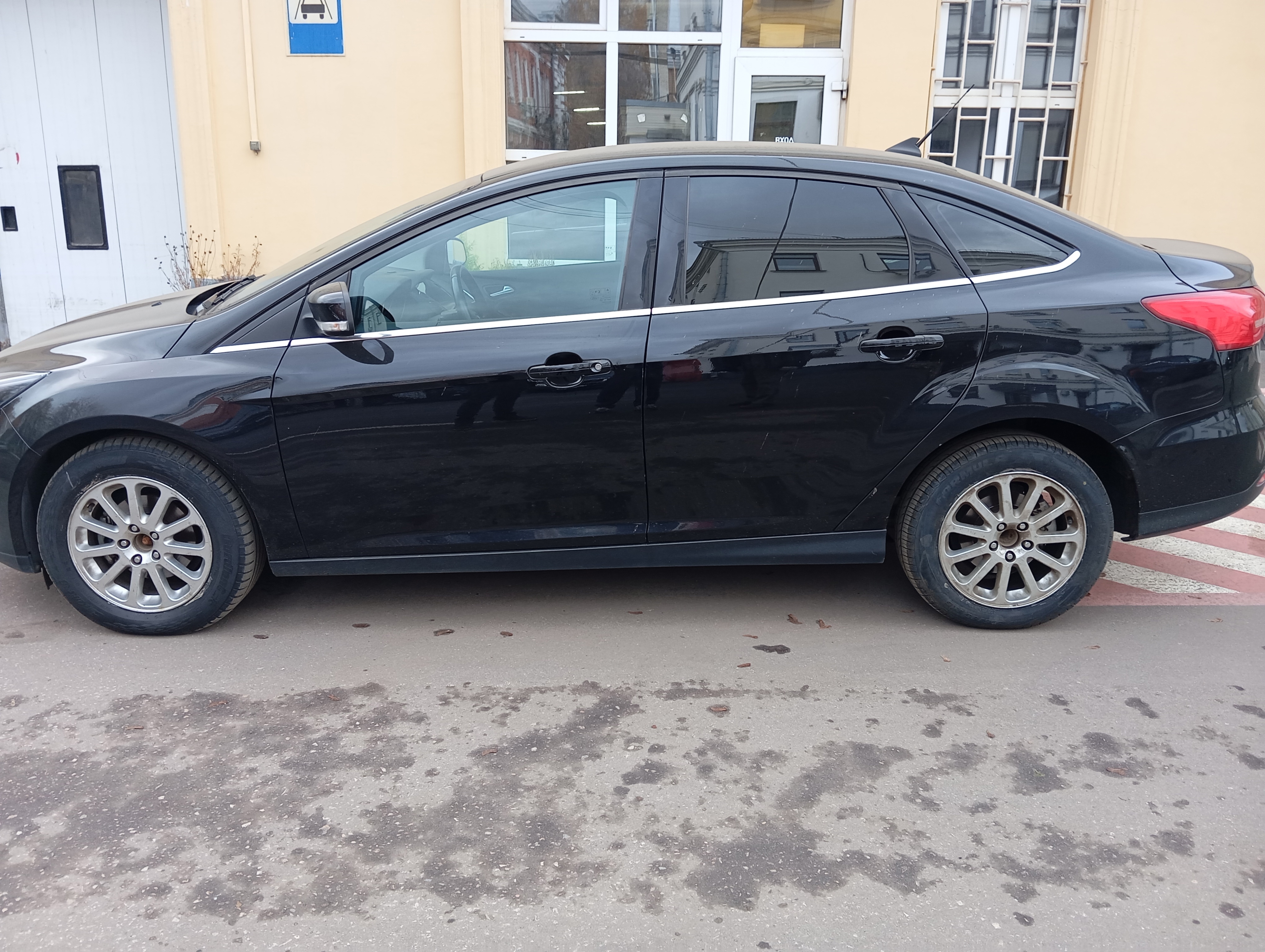 ГП16976150.Транспортное средство.Общий вид транспорта с левого бока (прямой ракурс).jpg