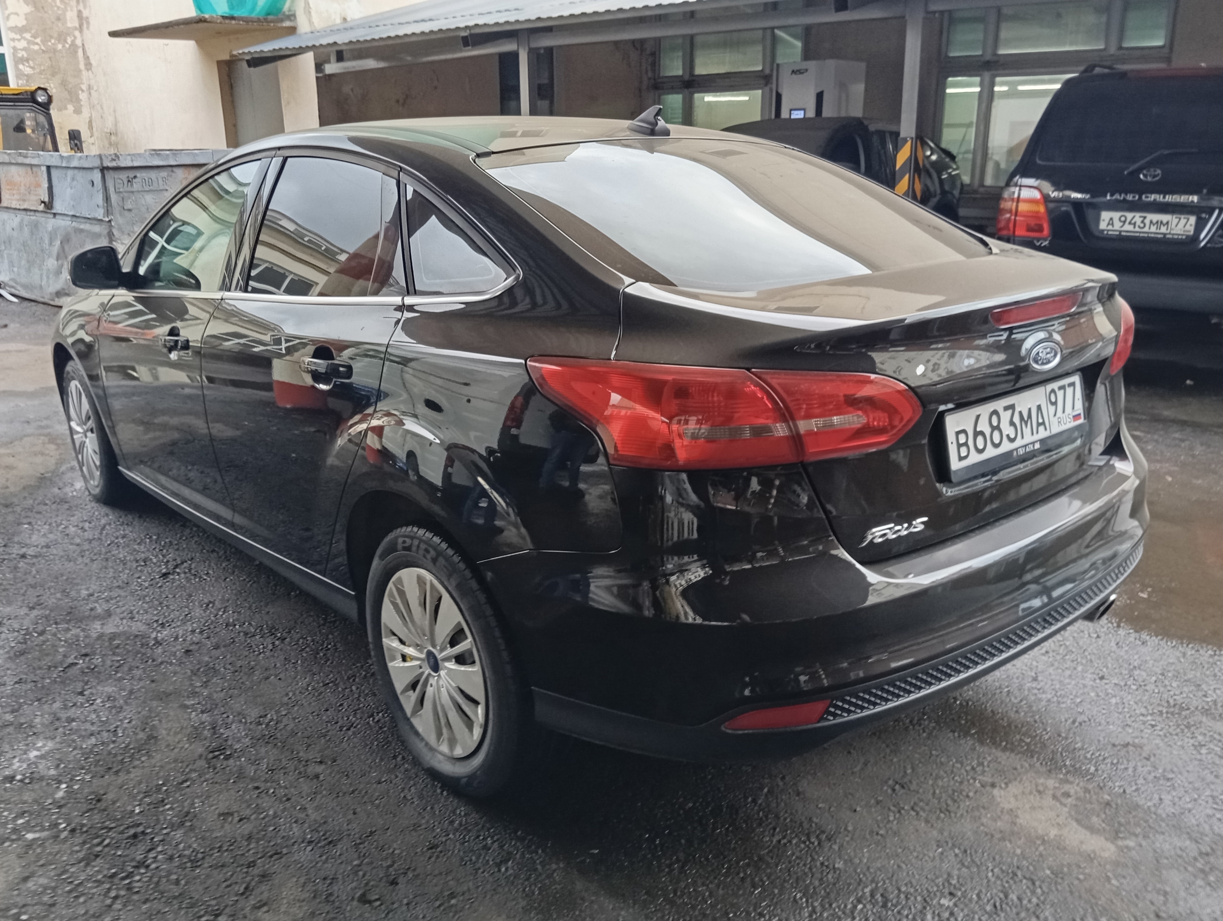 ГП16976160.Транспортное средство.Общий вид транспорта с левого бока (угловой ракурс сзади).jpg