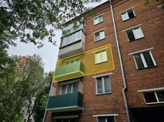 ГП16967157.Квартира.Фасад здания с выделенными окнами реализуемого объекта.jpg