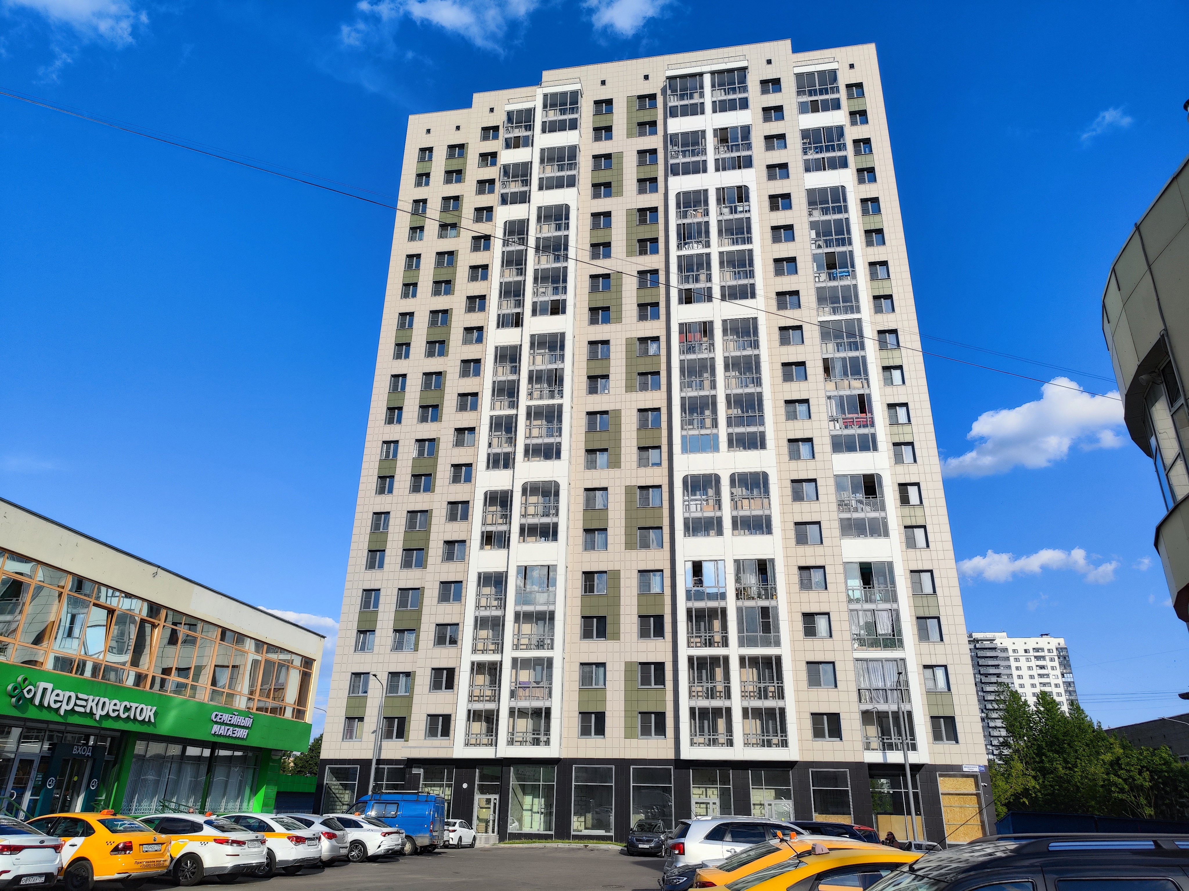 ГП16964490.Квартира.Общий фасад здания.jpg