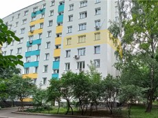 ГП16964300.Квартира.Фасад здания с выделенными окнами реализуемого объекта.jpg