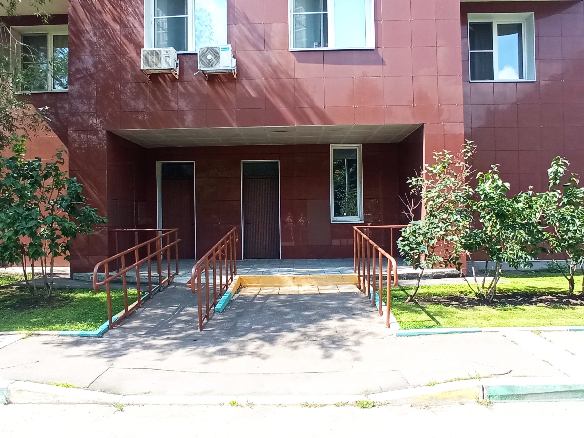 ГП16964498.Нежилое помещение.Входная группа объекта.jpg