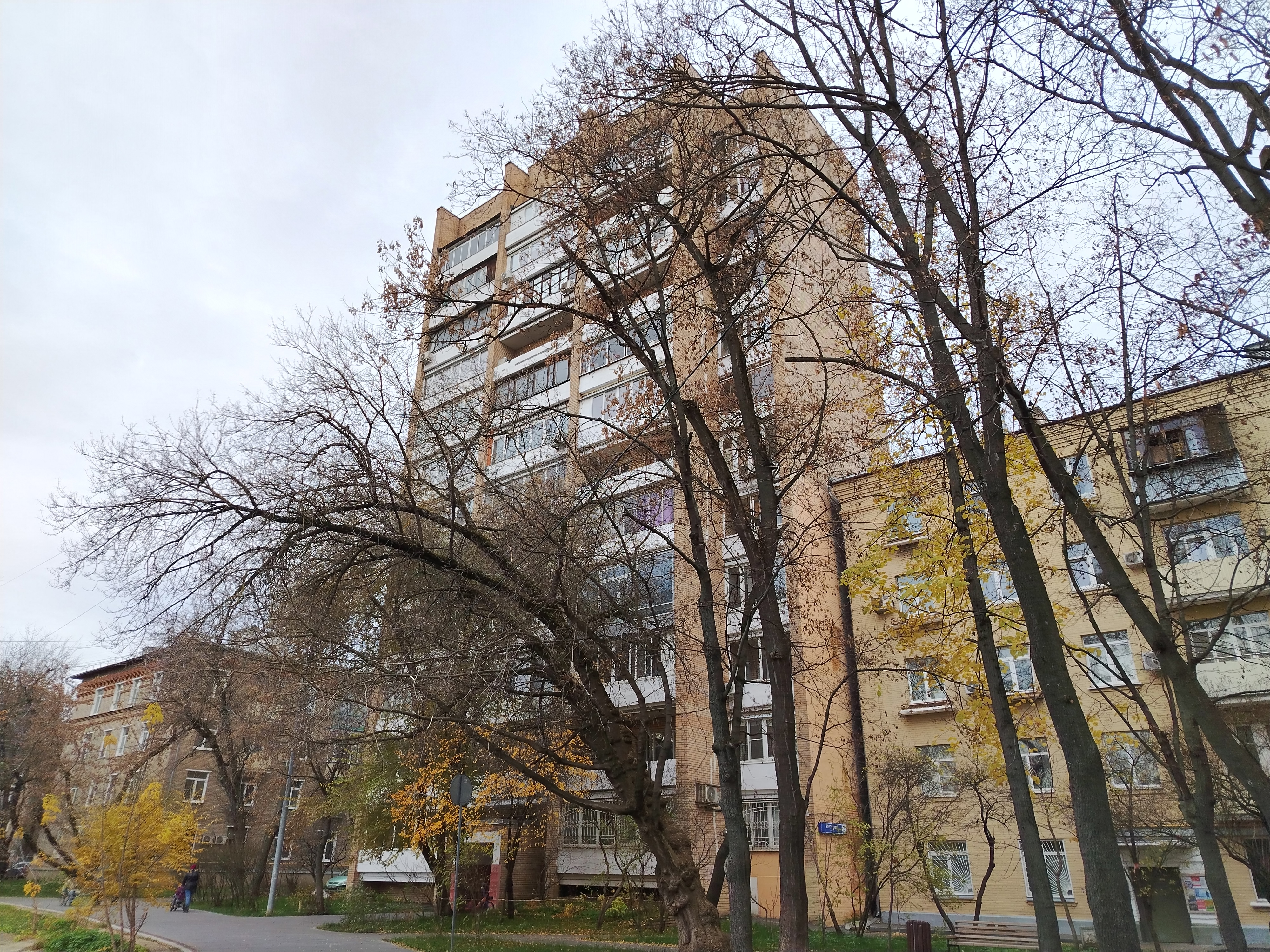 ГП16888153.Нежилое помещение.Общий фасад здания_4.jpg