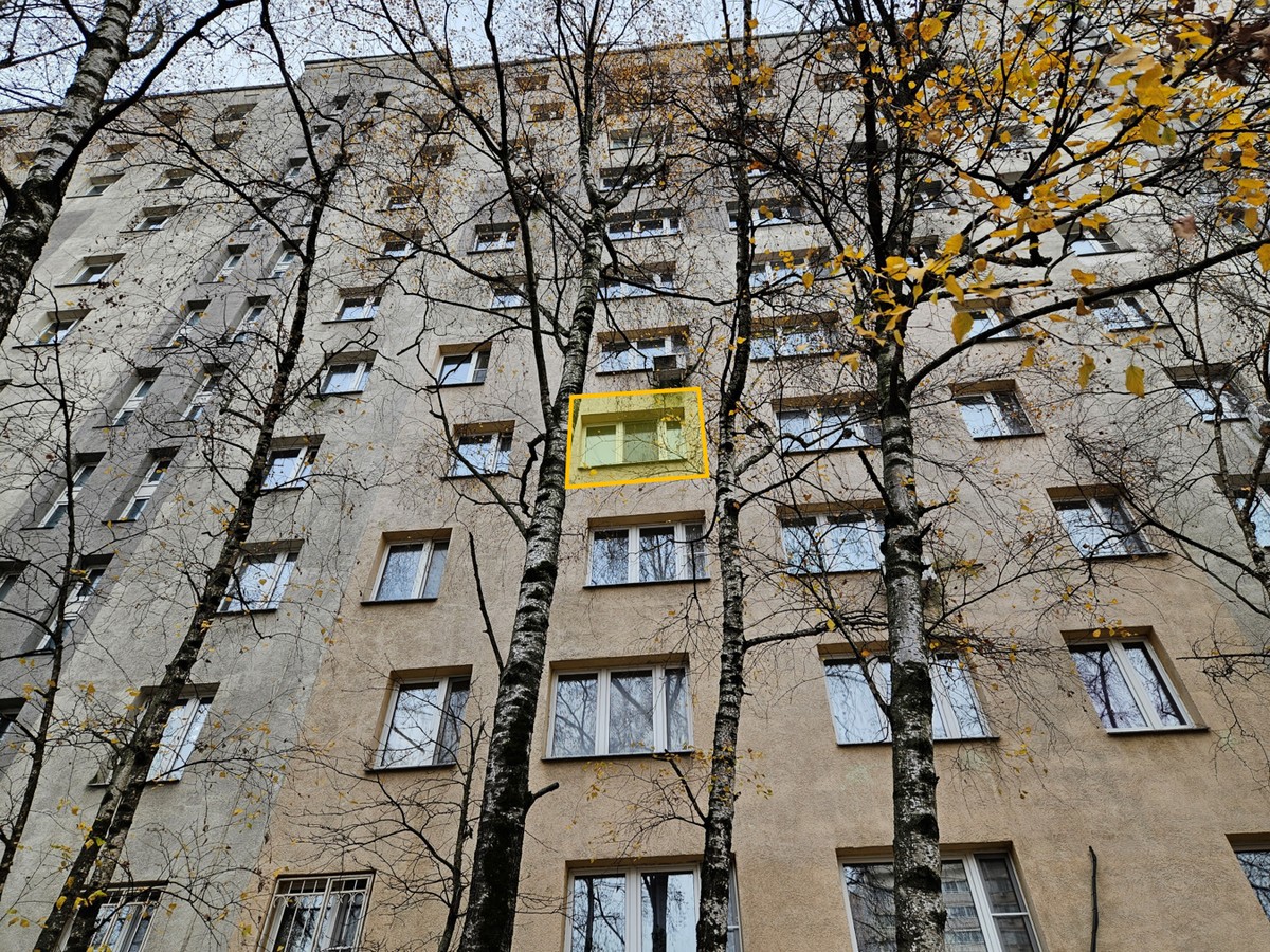 ГП16975052.Квартира.Фасад здания с выделенными окнами реализуемого объекта.jpg