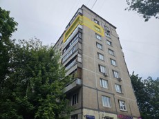 ГП16963999.Квартира.Фасад здания с выделенными окнами реализуемого объекта.jpg