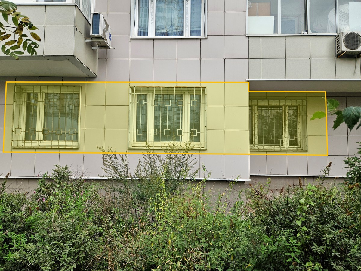 ГП16964719.Квартира.Фасад здания с выделенными окнами реализуемого объекта.jpg