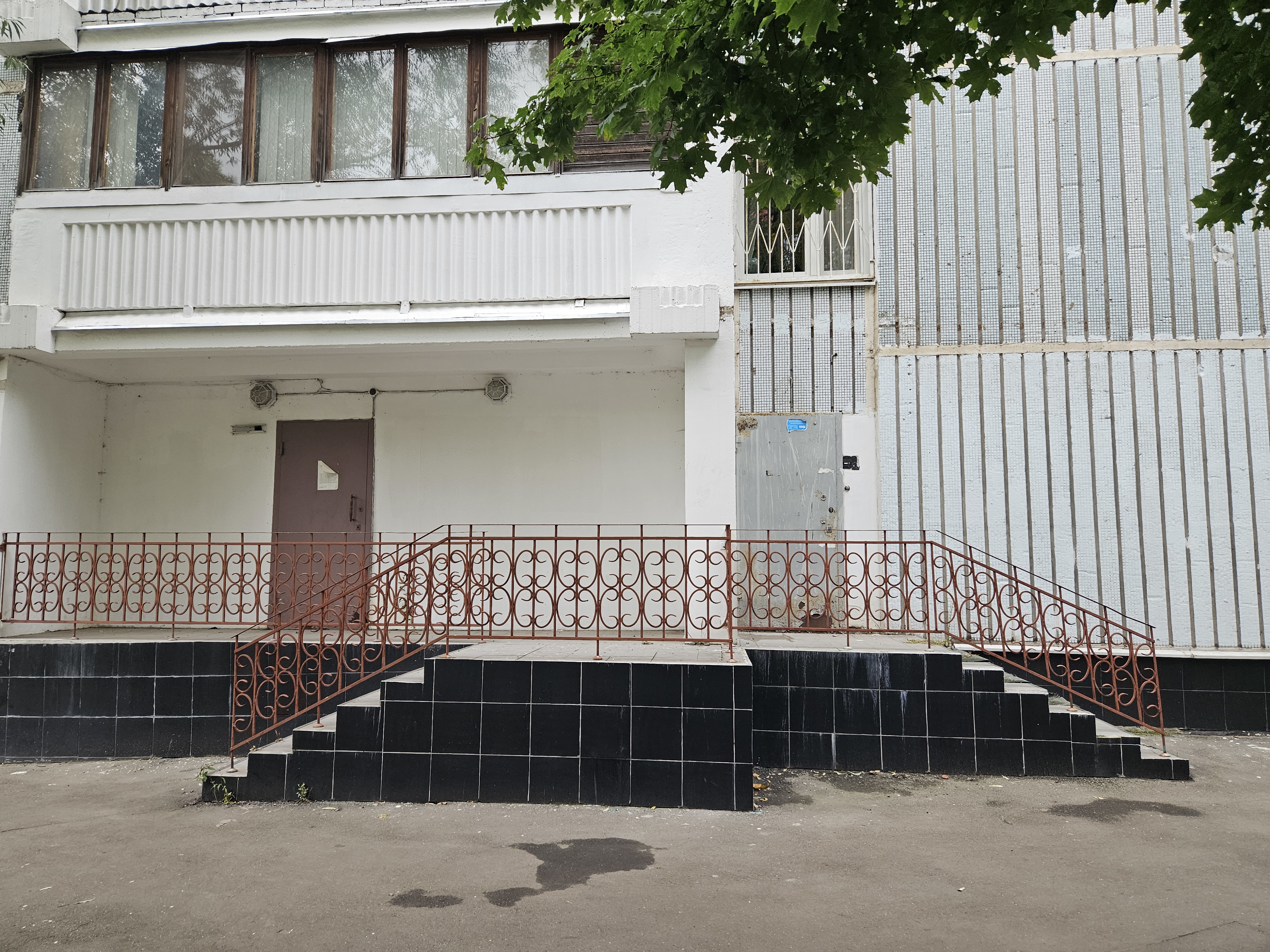 ГП16970041.Нежилое помещение.Входная группа объекта.jpg