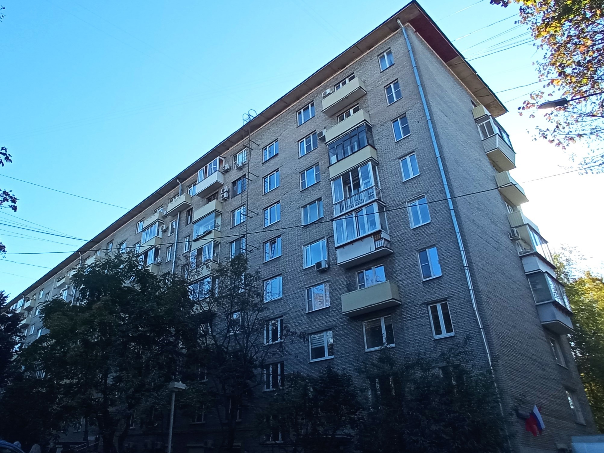 ГП16970042.Нежилое помещение.Общий фасад здания.jpg