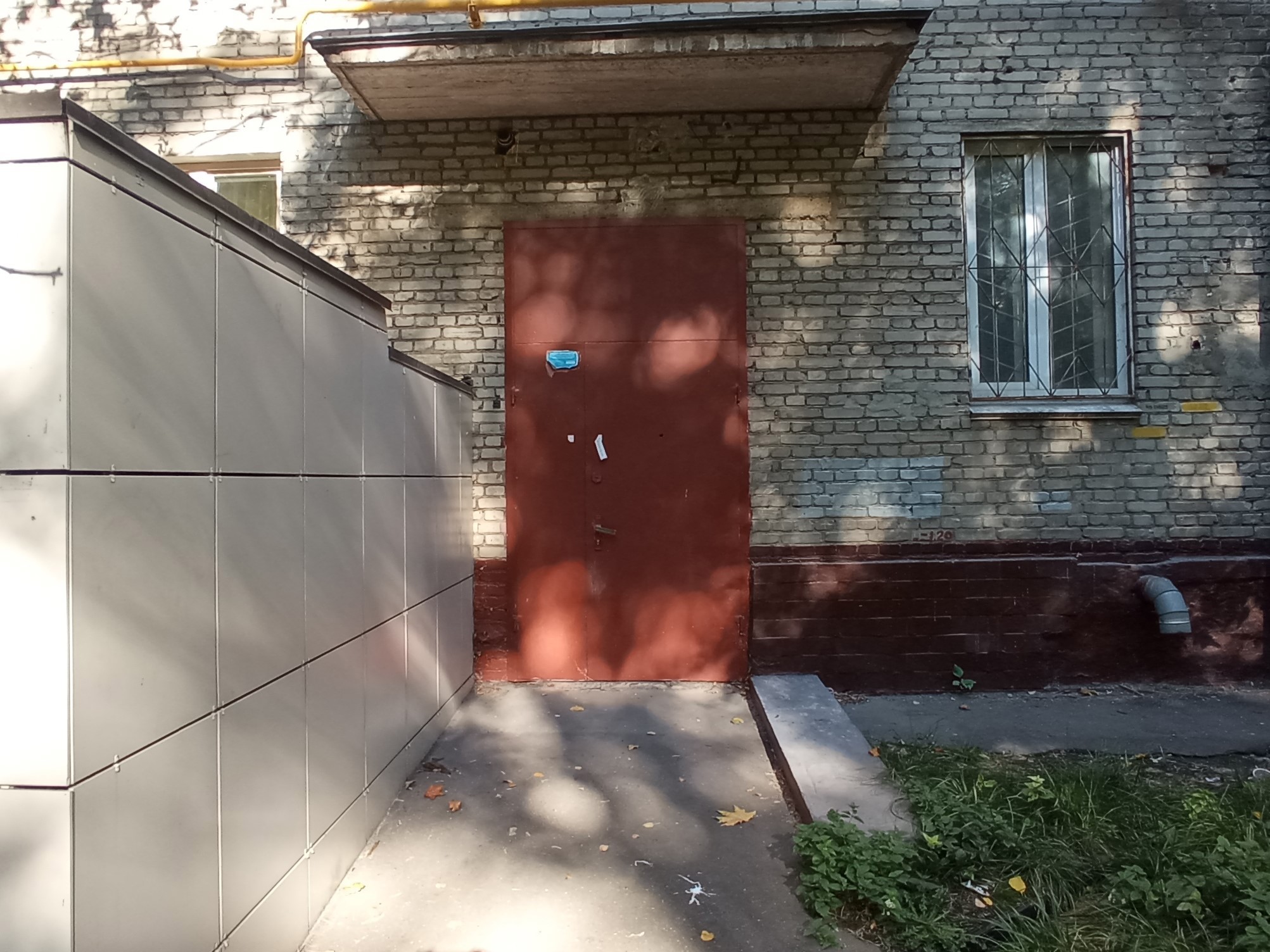 ГП16970042.Нежилое помещение.Входная группа объекта.jpg