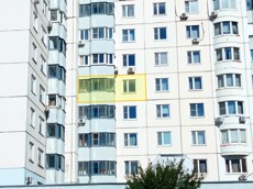 ГП16967597.Квартира.Фасад здания с выделенными окнами реализуемого объекта.jpg