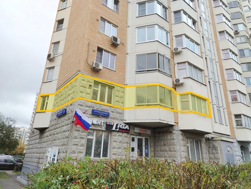 ГП16968346.Квартира.Фасад здания с выделенными окнами реализуемого объекта.jpg