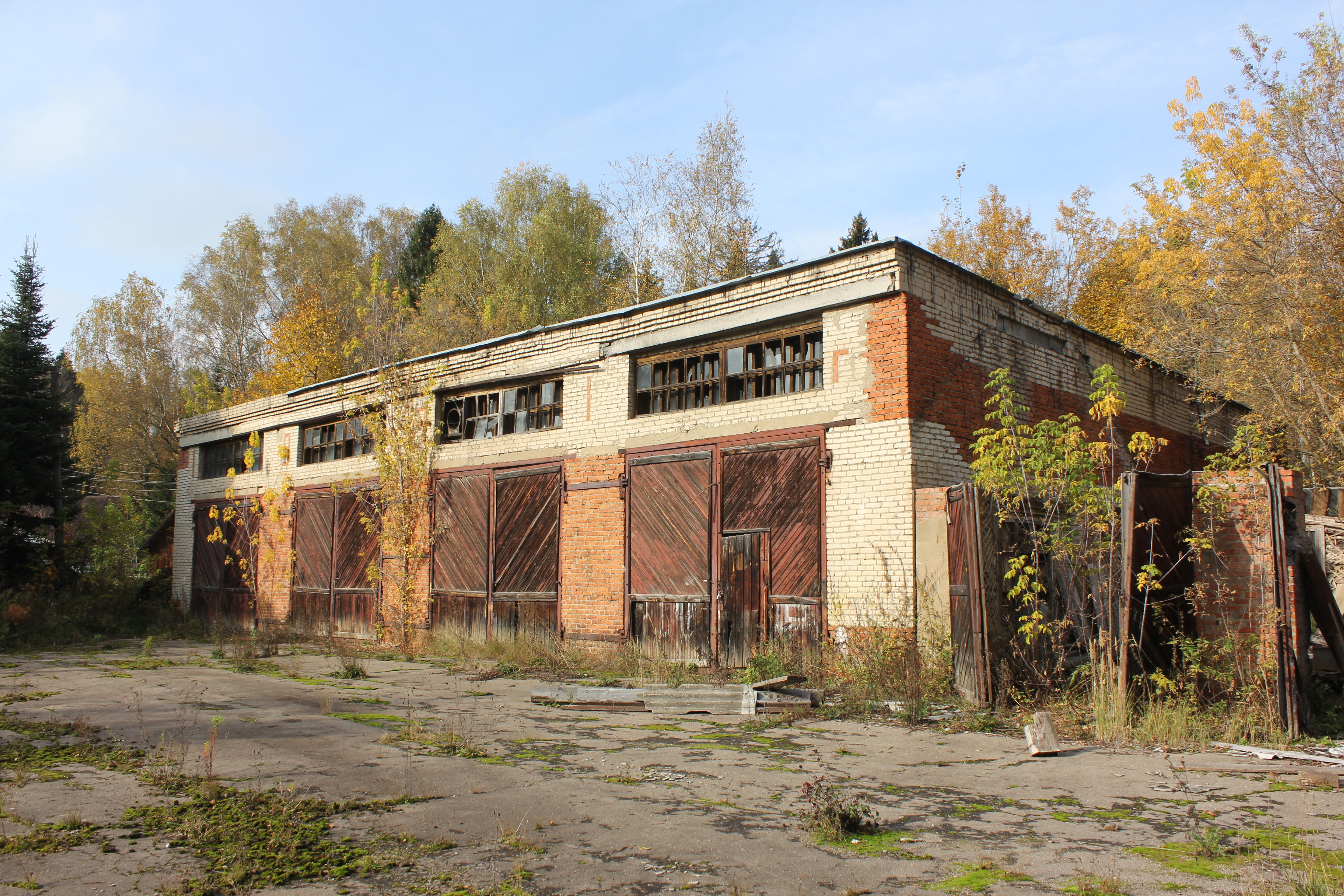 ГП16973666.Здание.Общий фасад здания.jpg