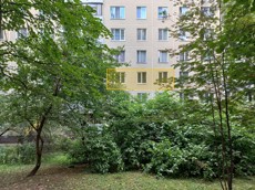 ГП16968733.Квартира.Фасад здания с выделенными окнами реализуемого объекта.jpg