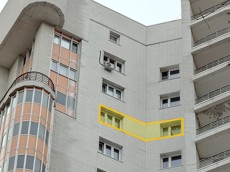 ГП16974375.Квартира.Фасад здания с выделенными окнами реализуемого объекта.jpg