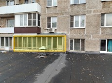 ГП16975607.Квартира.Фасад здания с выделенными окнами реализуемого объекта.jpg