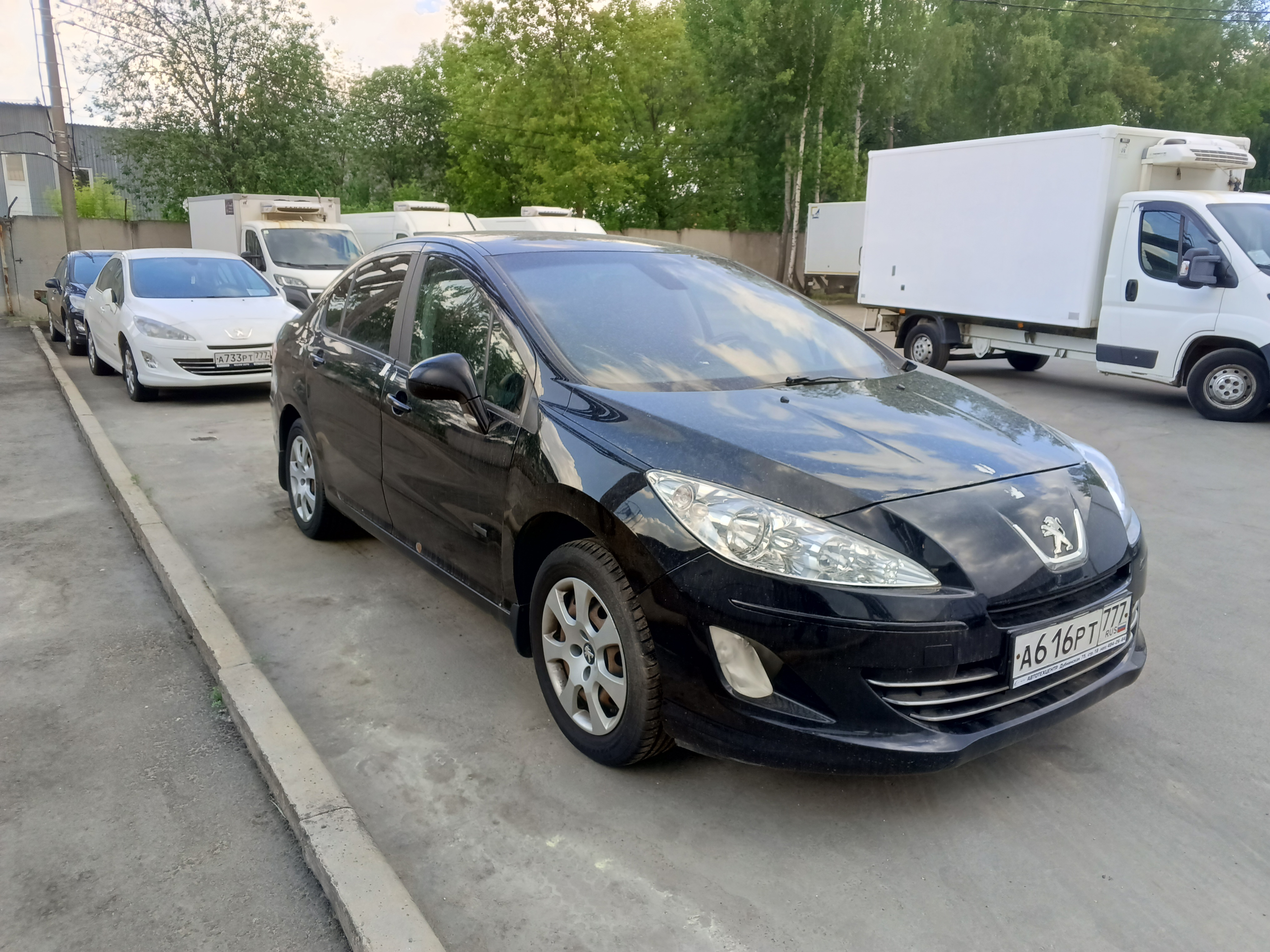 ГП16950482.Транспортное средство.Общий вид транспорта с правого бока _угловой ракурс спереди_.jpg