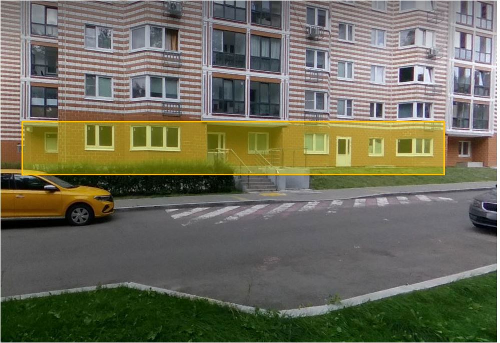 ГП16984735.Нежилое помещение.Фасад здания с выделенными окнами реализуемого объекта_3.jpg