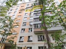 ГП16993963.Квартира.Фасад здания с выделенными окнами реализуемого объекта.jpg