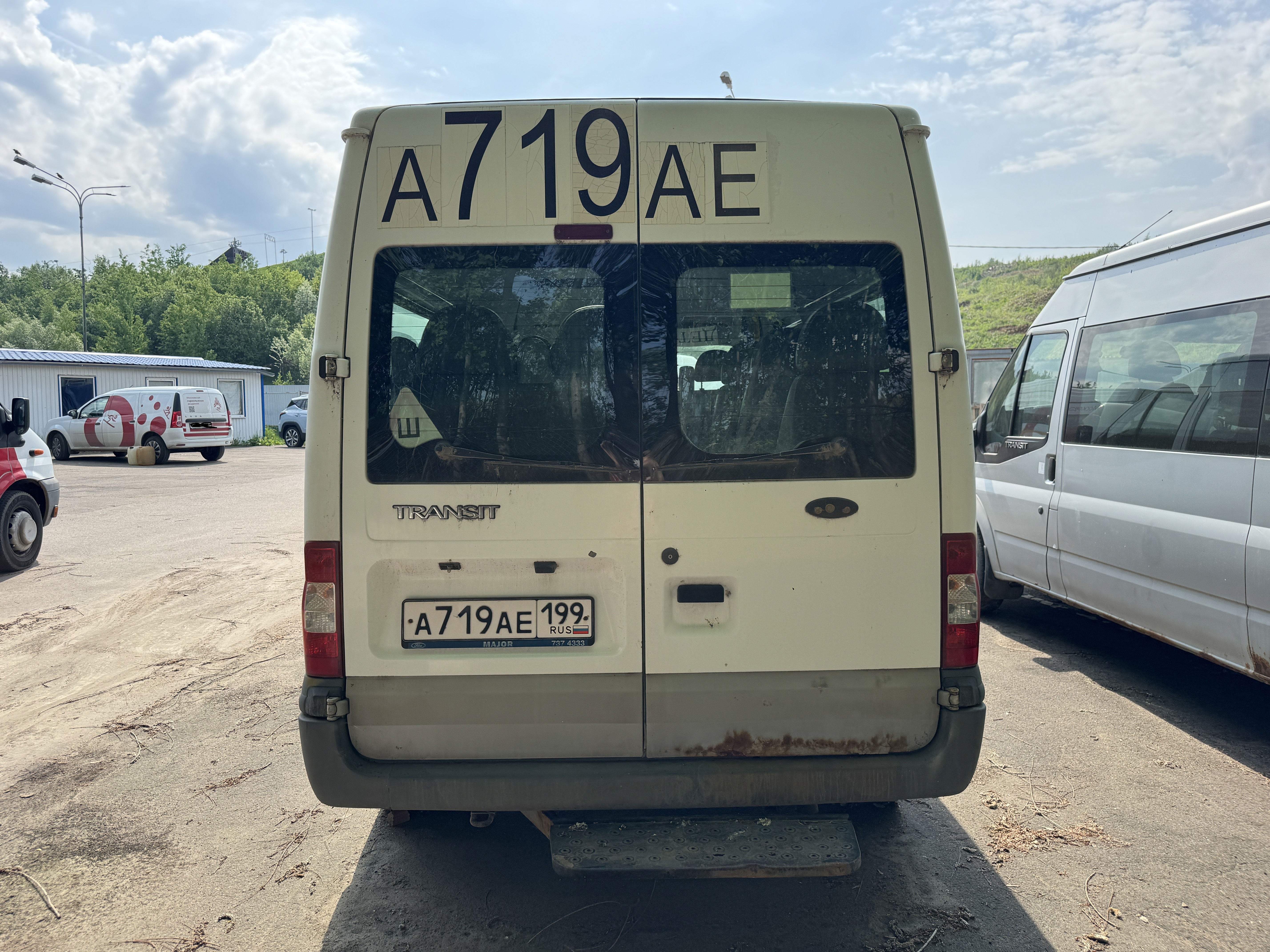 ГП17000634.Транспортное средство.Общий вид транспорта сзади (прямой ракурс).jpg