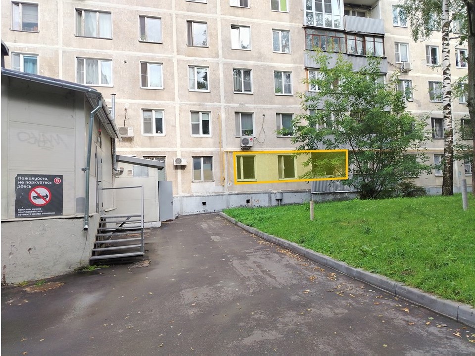 ГП16996602.Квартира.Фасад здания с выделенными окнами реализуемого объекта.jpg